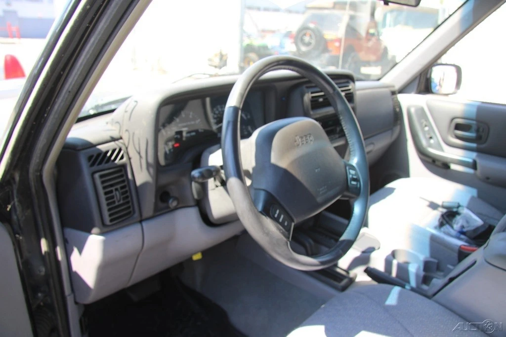 1998 Jeep XJ Cherokee - Image 15 of 21