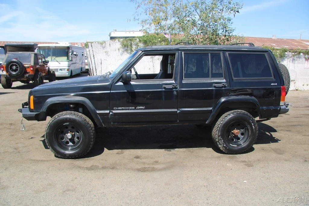 1998 Jeep XJ Cherokee - Image 3 of 21