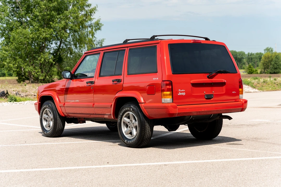 1998 Jeep XJ Cherokee - Image 6 of 31