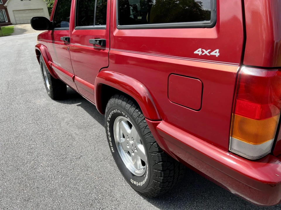 1998 Jeep XJ Cherokee - Image 27 of 31