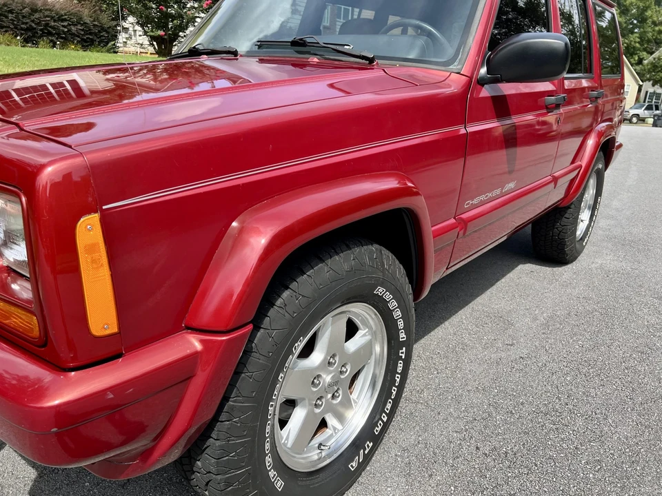 1998 Jeep XJ Cherokee - Image 25 of 31