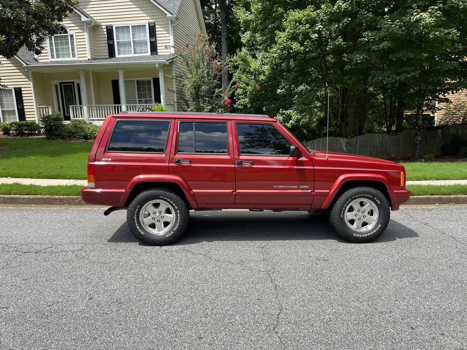 1998 Jeep XJ Cherokee - Image 10 of 31