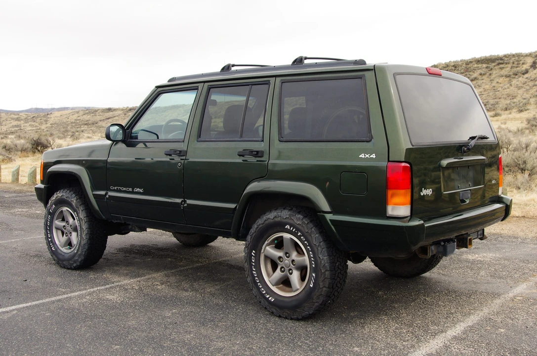 1998 Jeep XJ Cherokee - Image 19 of 31