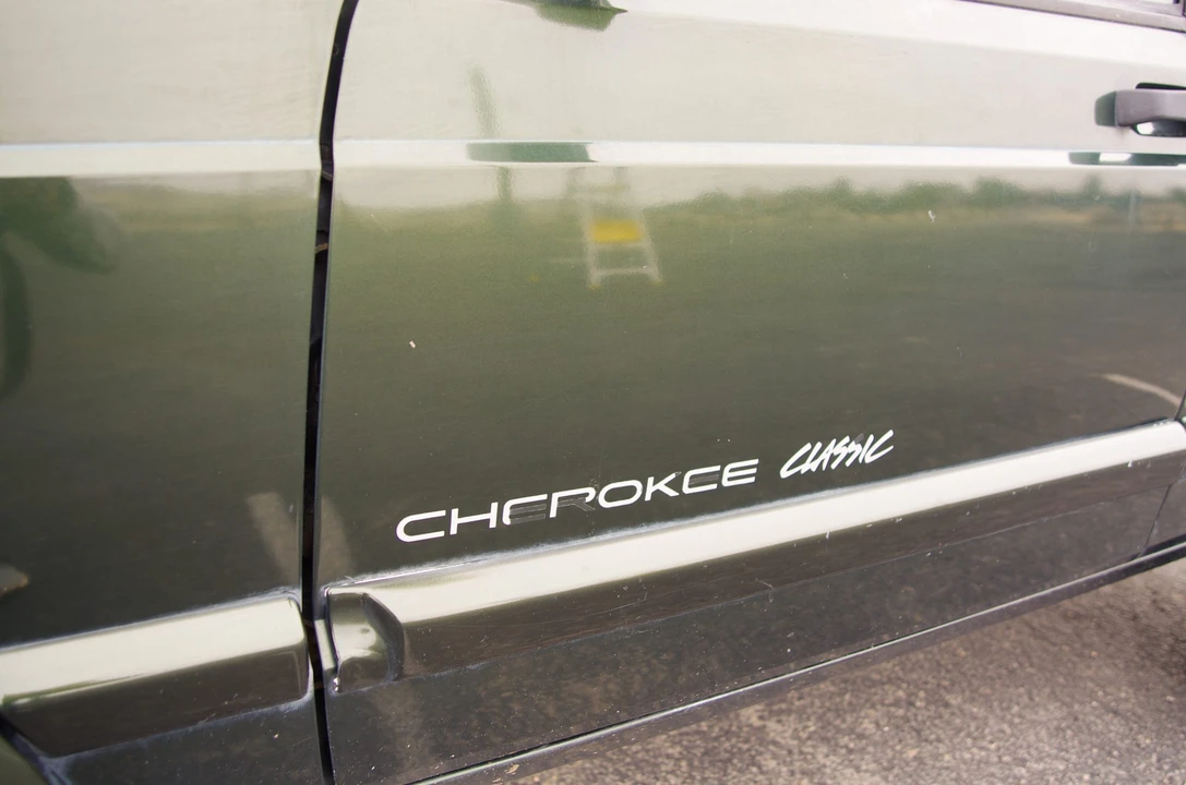 1998 Jeep XJ Cherokee - Image 28 of 31
