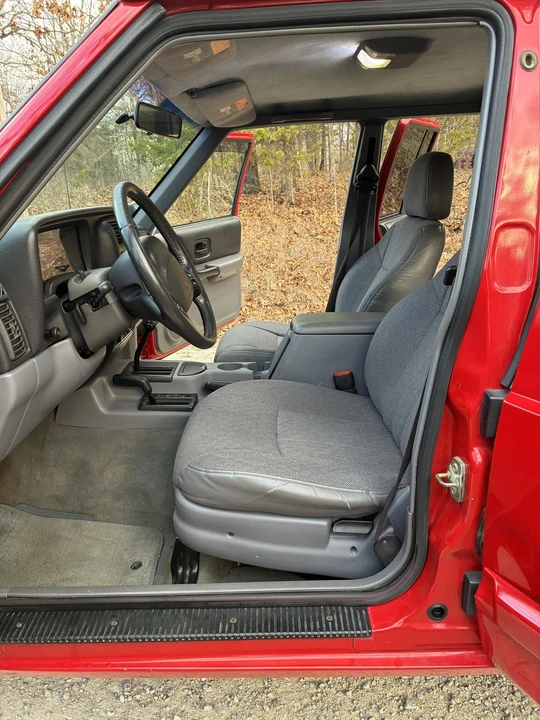 1998 Jeep XJ Cherokee - Image 28 of 31