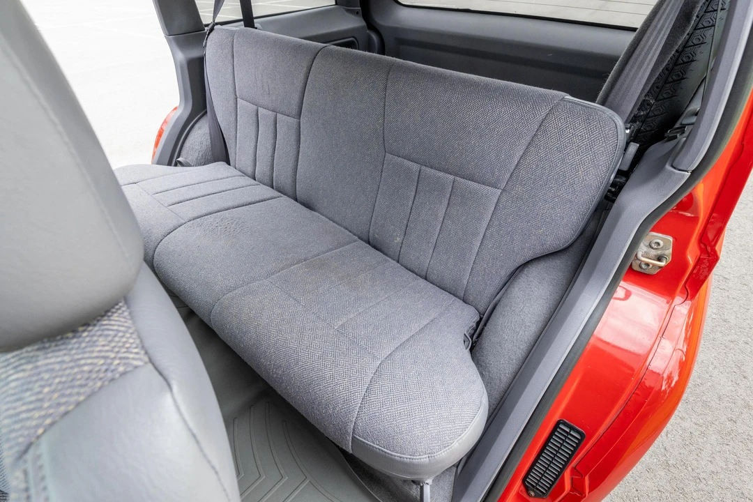 1998 Jeep XJ Cherokee - Image 29 of 31