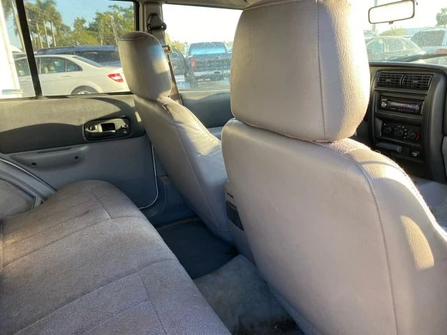 1998 Jeep XJ Cherokee - Image 9 of 21