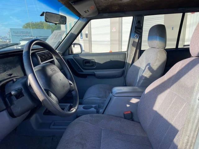 1998 Jeep XJ Cherokee - Image 10 of 21
