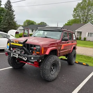 1998 Jeep Cherokee Classic Sport Utility 4D
