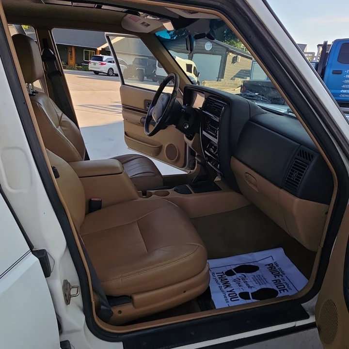 1998 Jeep XJ Cherokee - Image 16 of 24