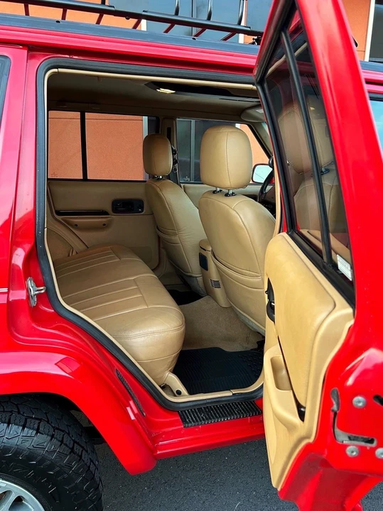 1998 Jeep XJ Cherokee - Image 10 of 18