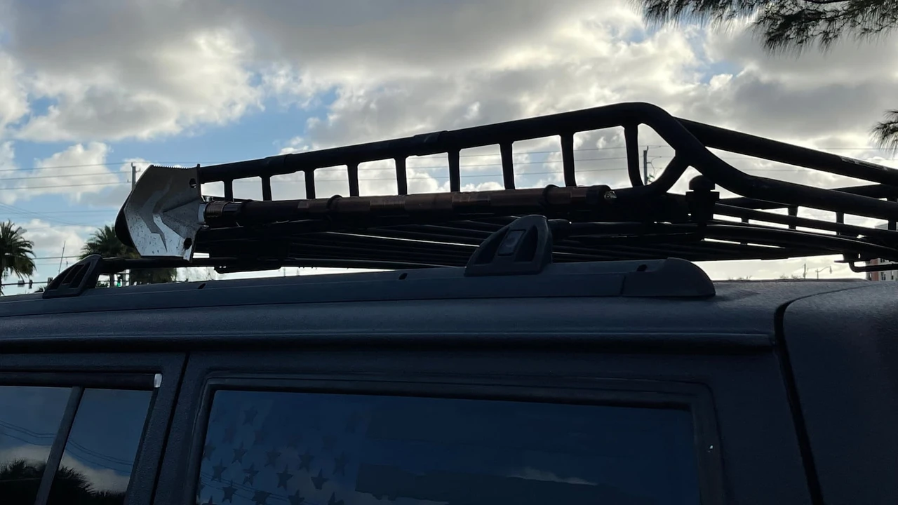1998 Jeep XJ Cherokee - Image 14 of 20