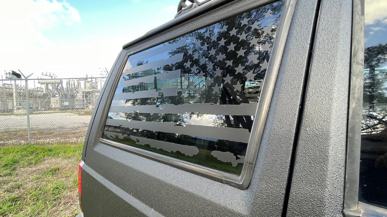 1998 Jeep XJ Cherokee - Image 15 of 20