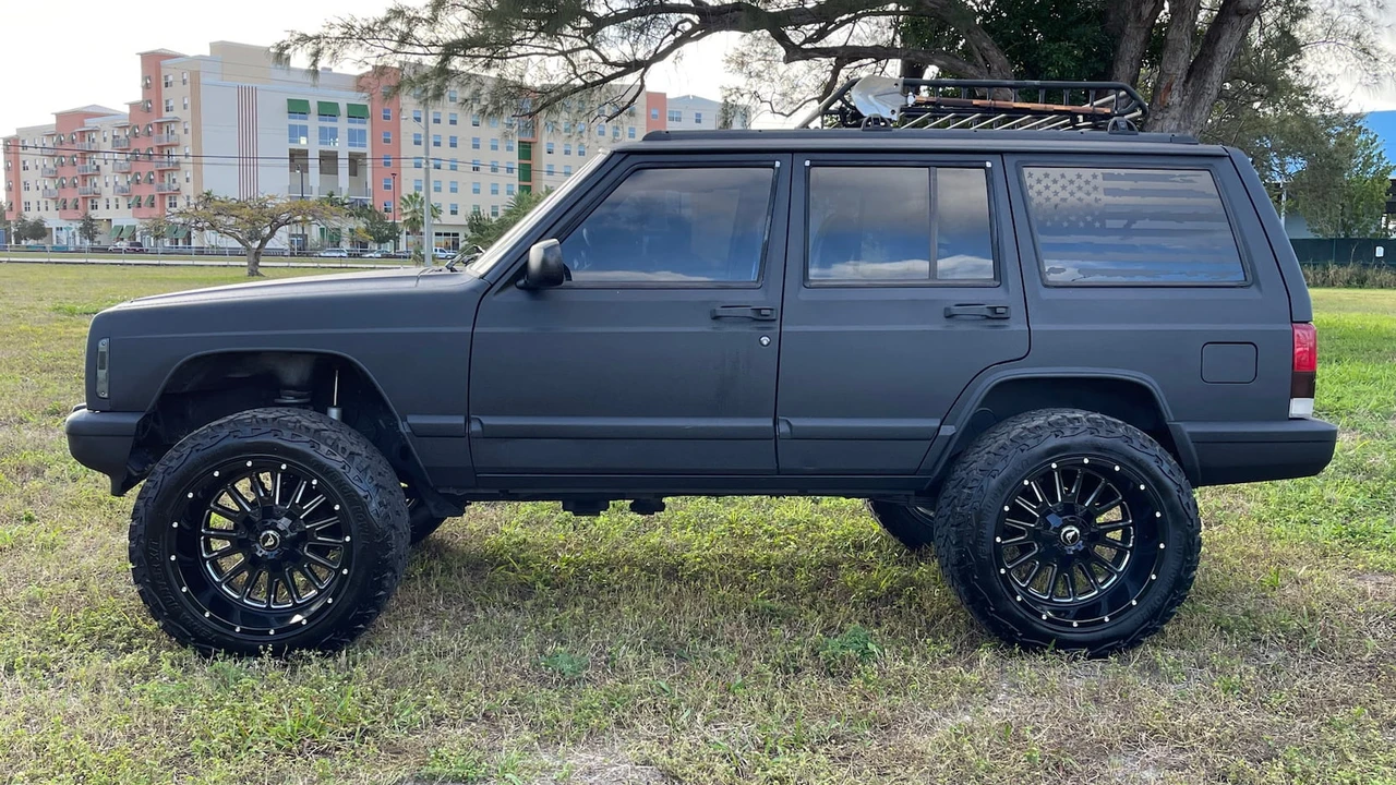 1998 Jeep XJ Cherokee - Image 19 of 20