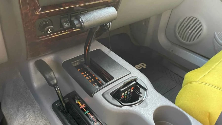 1998 Jeep XJ Cherokee - Image 6 of 26