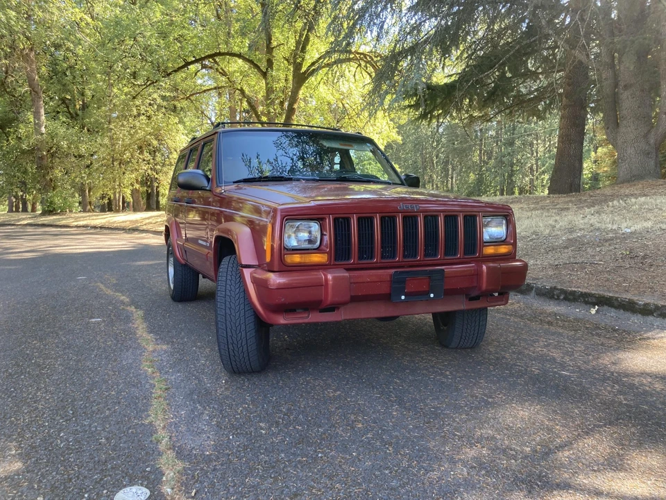 1998 Jeep XJ Cherokee - Image 6 of 31