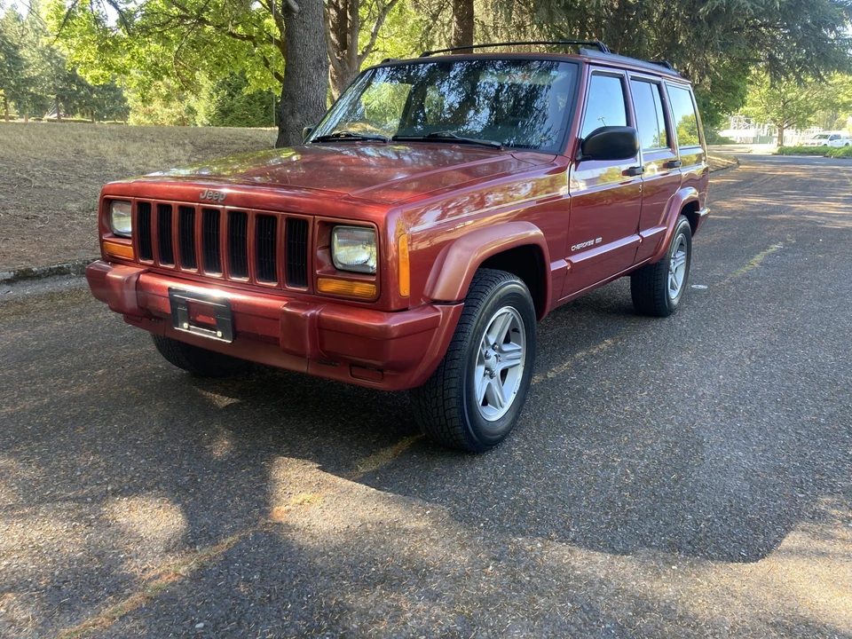 1998 Jeep XJ Cherokee - Image 9 of 31