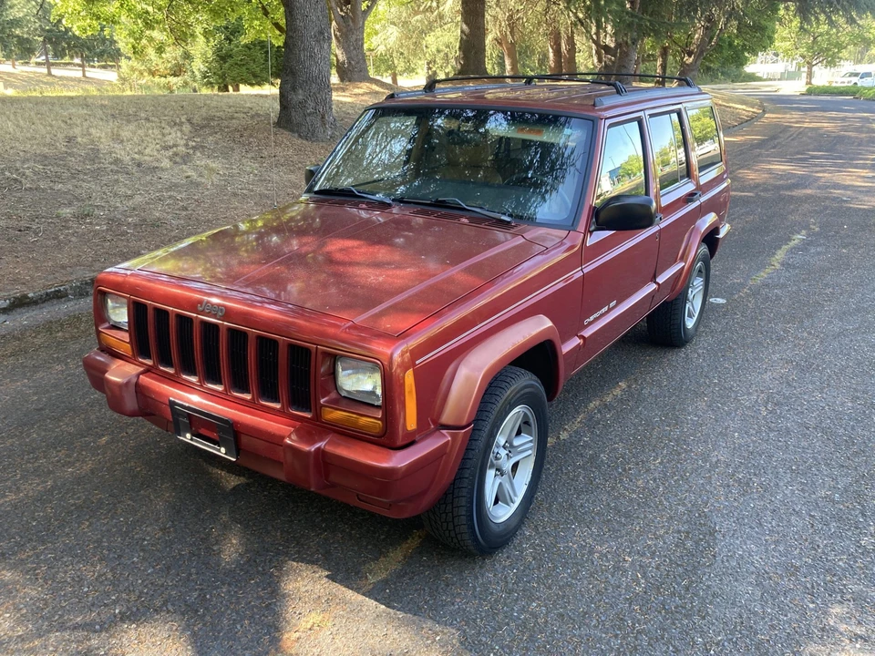 1998 Jeep XJ Cherokee - Image 8 of 31