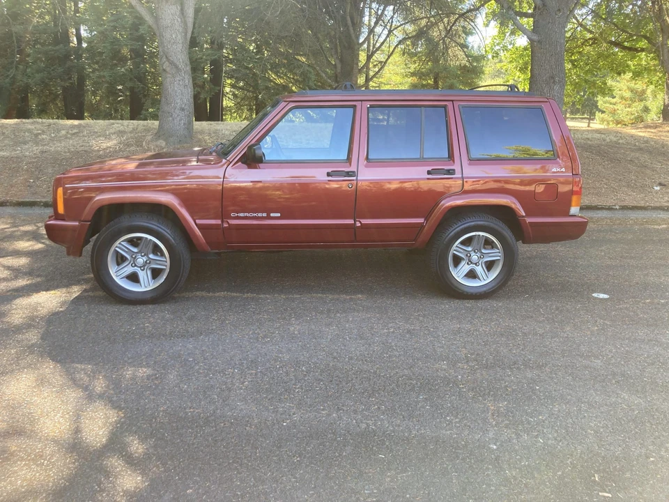 1998 Jeep XJ Cherokee - Image 11 of 31