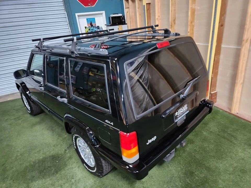 1998 Jeep XJ Cherokee - Image 13 of 31