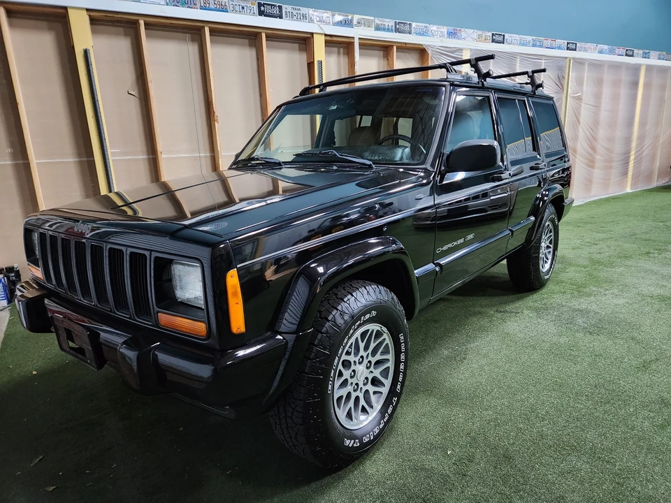 1998 Jeep XJ Cherokee - Image 5 of 31