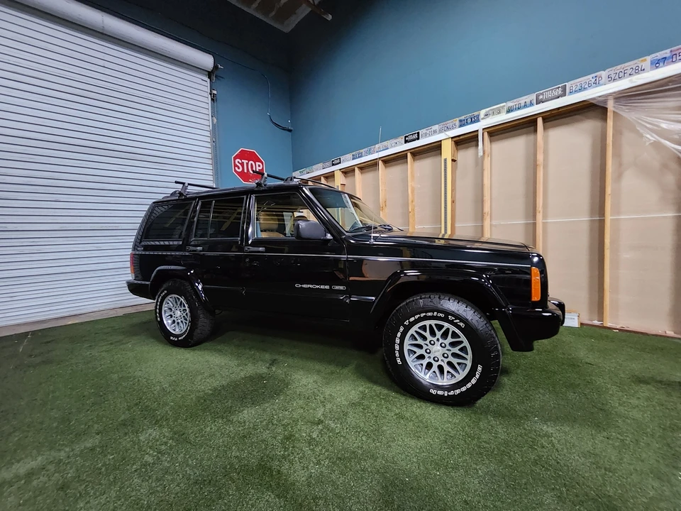 1998 Jeep XJ Cherokee - Image 22 of 31