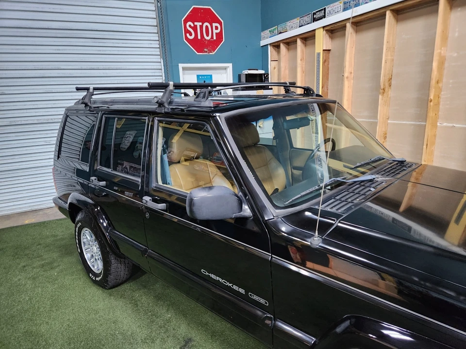 1998 Jeep XJ Cherokee - Image 30 of 31