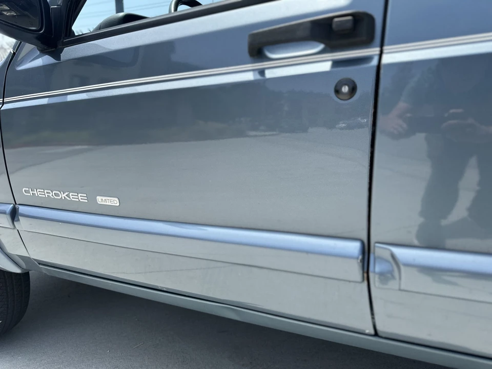 1998 Jeep XJ Cherokee - Image 22 of 31