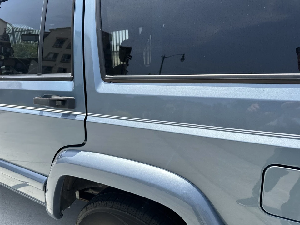 1998 Jeep XJ Cherokee - Image 26 of 31