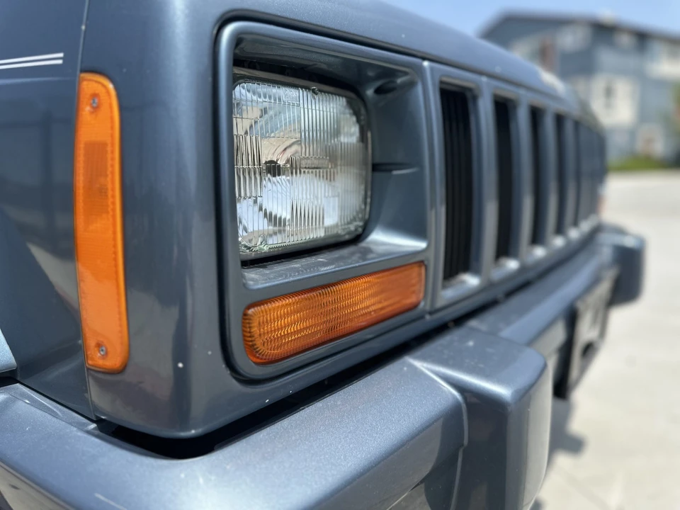 1998 Jeep XJ Cherokee - Image 13 of 31