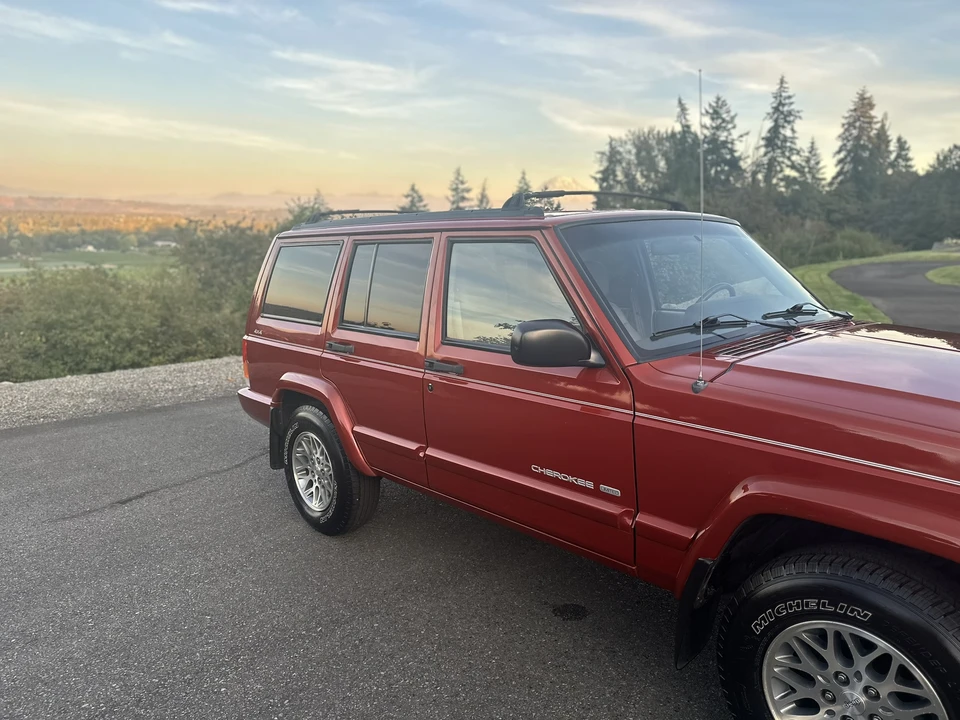 1998 Jeep XJ Cherokee - Image 30 of 31