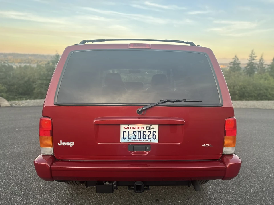 1998 Jeep XJ Cherokee - Image 10 of 31