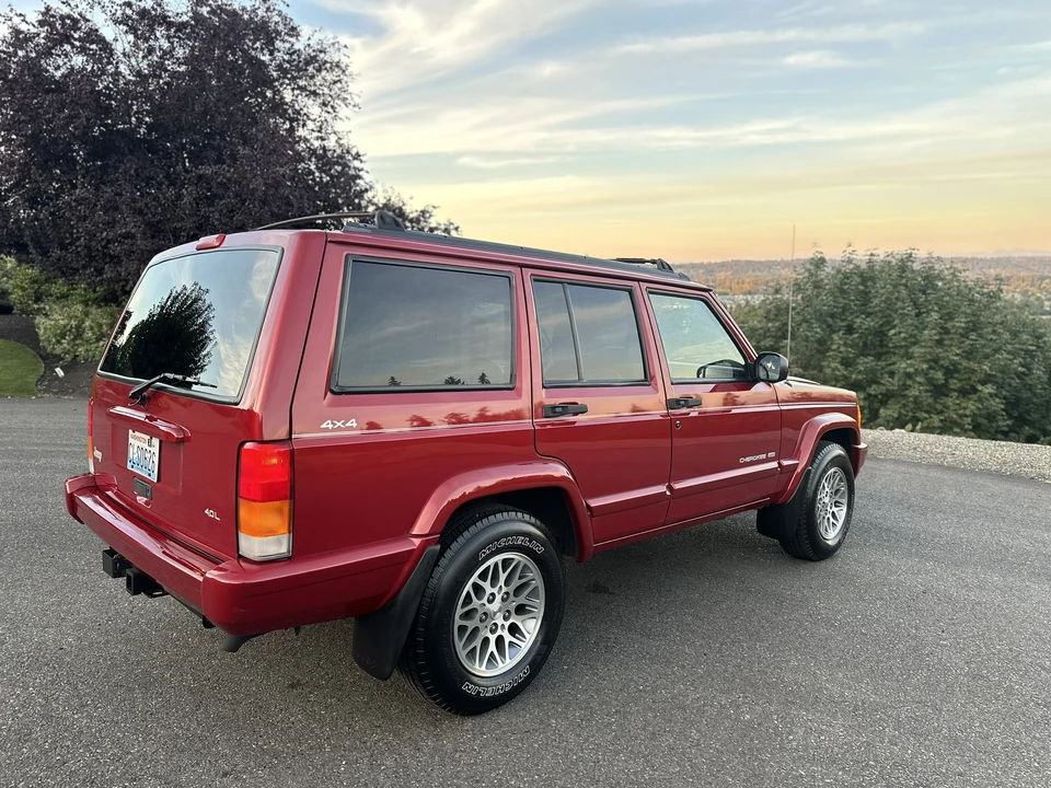 1998 Jeep XJ Cherokee - Image 12 of 31