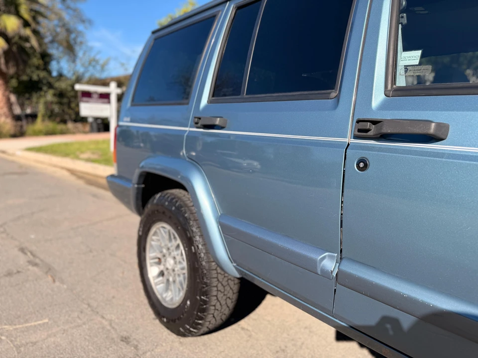 1998 Jeep XJ Cherokee - Image 28 of 31