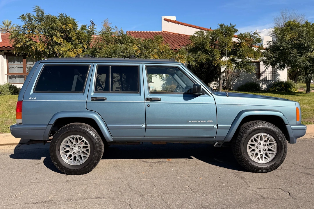 1998 Jeep XJ Cherokee - Image 3 of 31