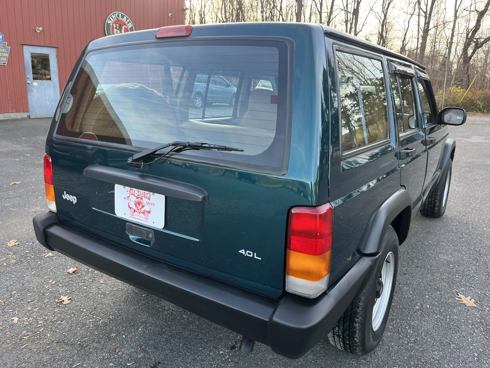 1998 Jeep XJ Cherokee - Image 9 of 31