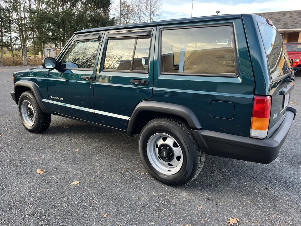 1998 Jeep XJ Cherokee - Image 7 of 31