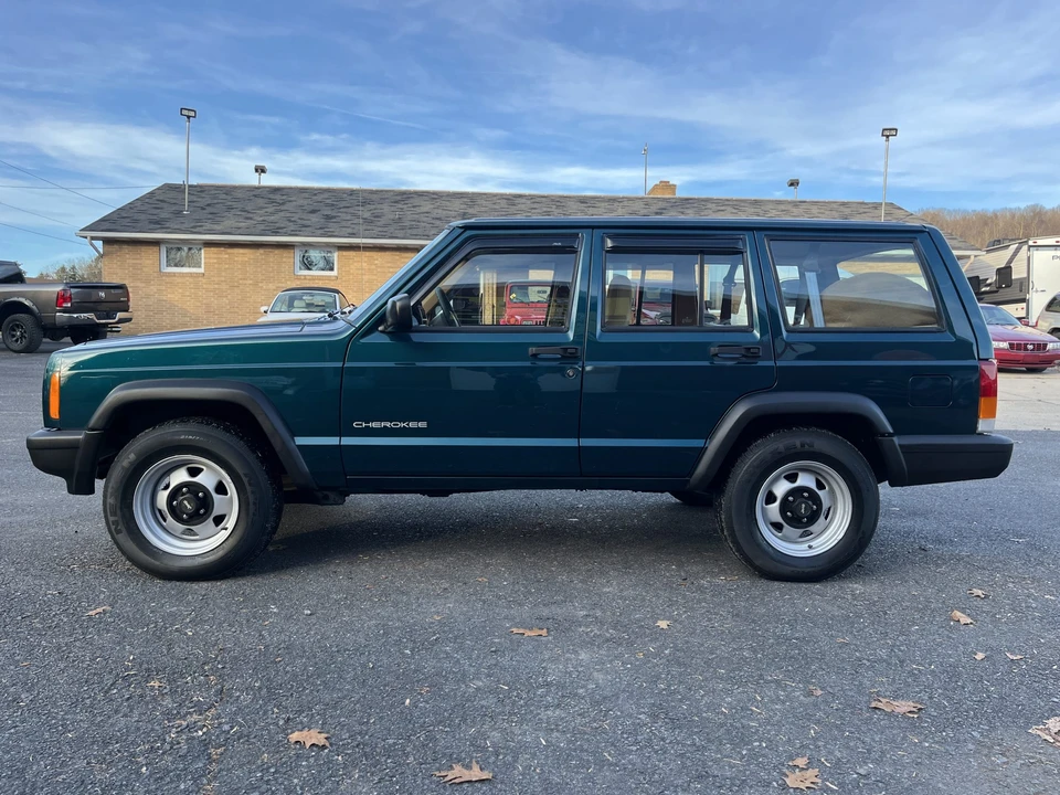 1998 Jeep XJ Cherokee - Image 6 of 31