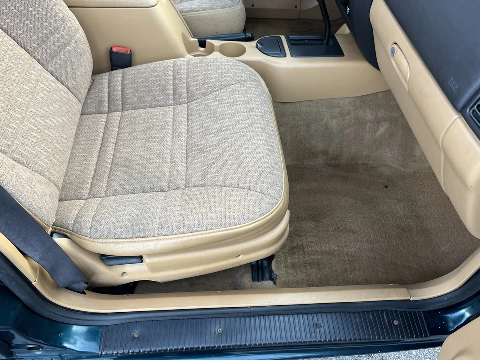 1998 Jeep XJ Cherokee - Image 22 of 31