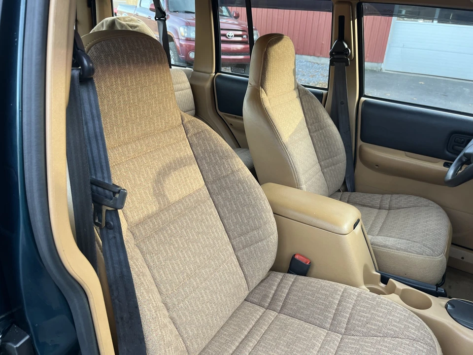 1998 Jeep XJ Cherokee - Image 21 of 31
