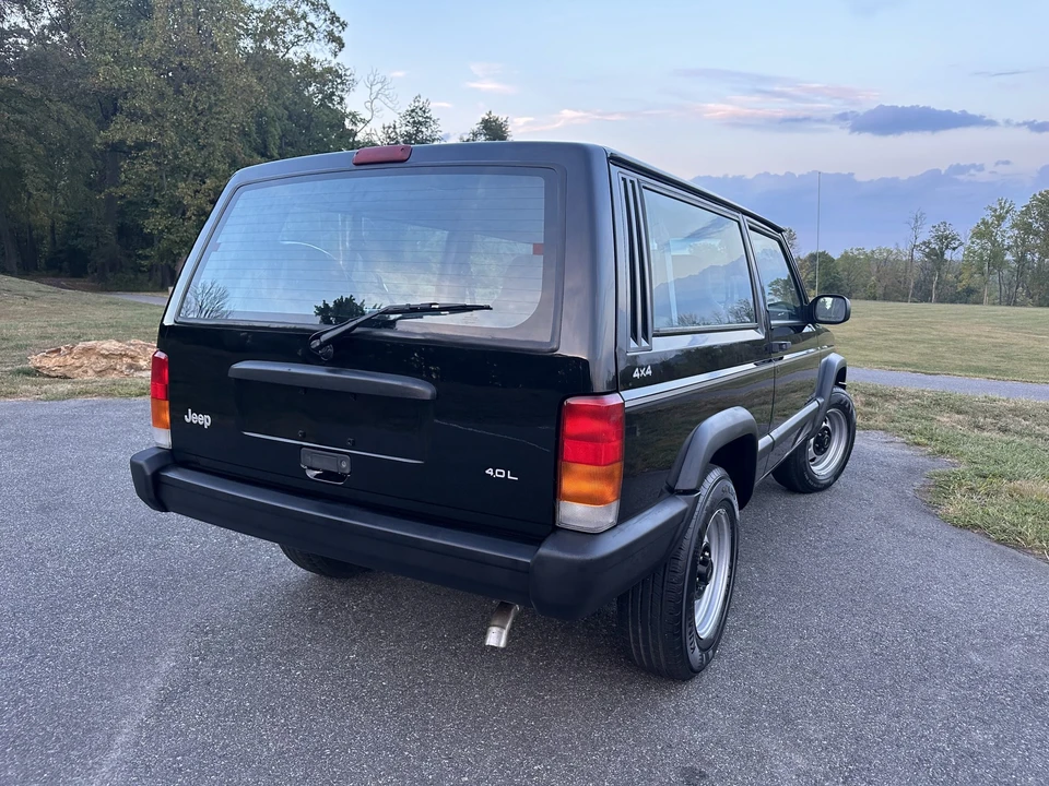 1998 Jeep XJ Cherokee - Image 26 of 31