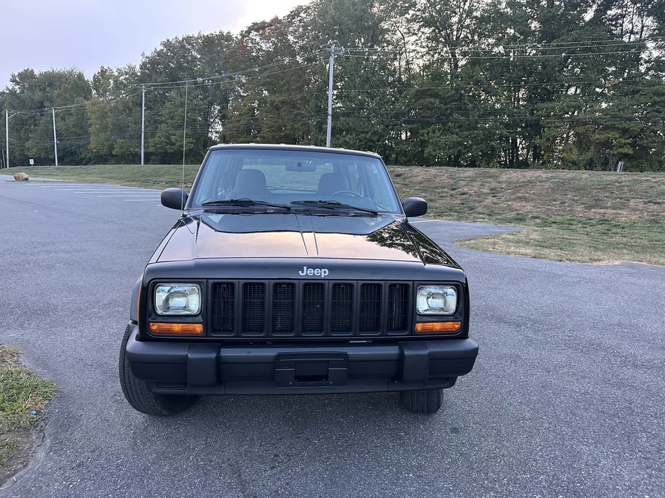 1998 Jeep XJ Cherokee - Image 15 of 31