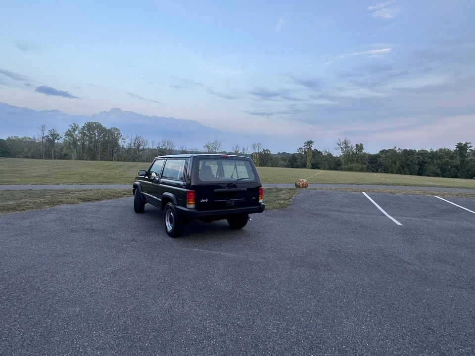 1998 Jeep XJ Cherokee - Image 6 of 31