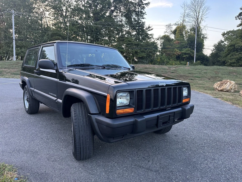 1998 Jeep XJ Cherokee - Image 12 of 31