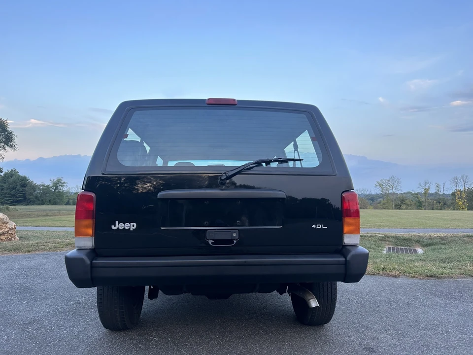1998 Jeep XJ Cherokee - Image 24 of 31