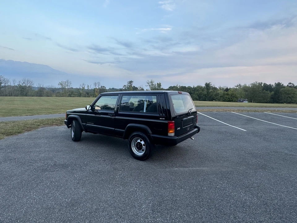 1998 Jeep XJ Cherokee - Image 5 of 31