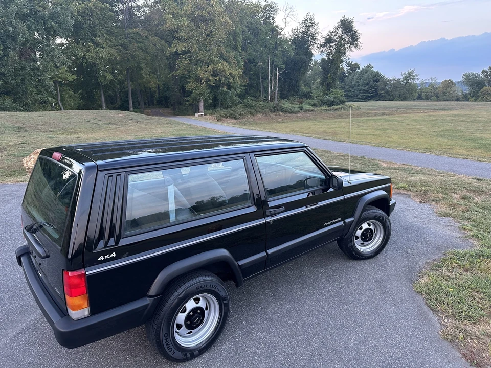 1998 Jeep XJ Cherokee - Image 28 of 31