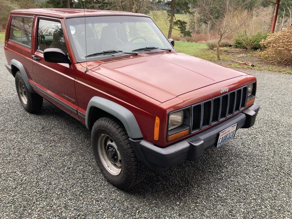 1998 Jeep XJ Cherokee - Image 9 of 31