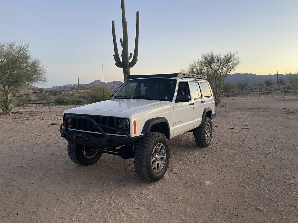1998 Jeep XJ Cherokee - Image 2 of 31