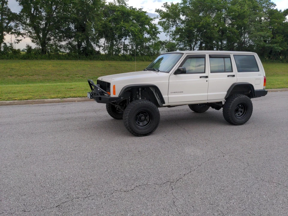 1998 Jeep XJ Cherokee - Image 2 of 31